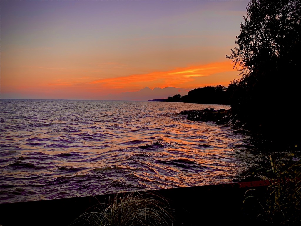 The Lake House Ontario | 23 Levergood Ln, Harrow, ON N0R 1G0, Canada | Phone: (519) 919-8733