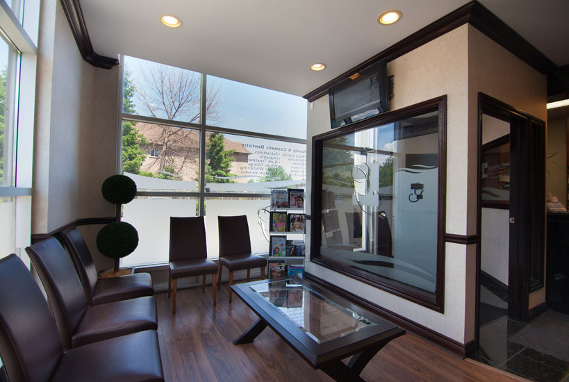 Glenashton Dental Centre | 333 Glenashton Dr, Oakville, ON L6H 7P6, Canada | Phone: (905) 842-5500