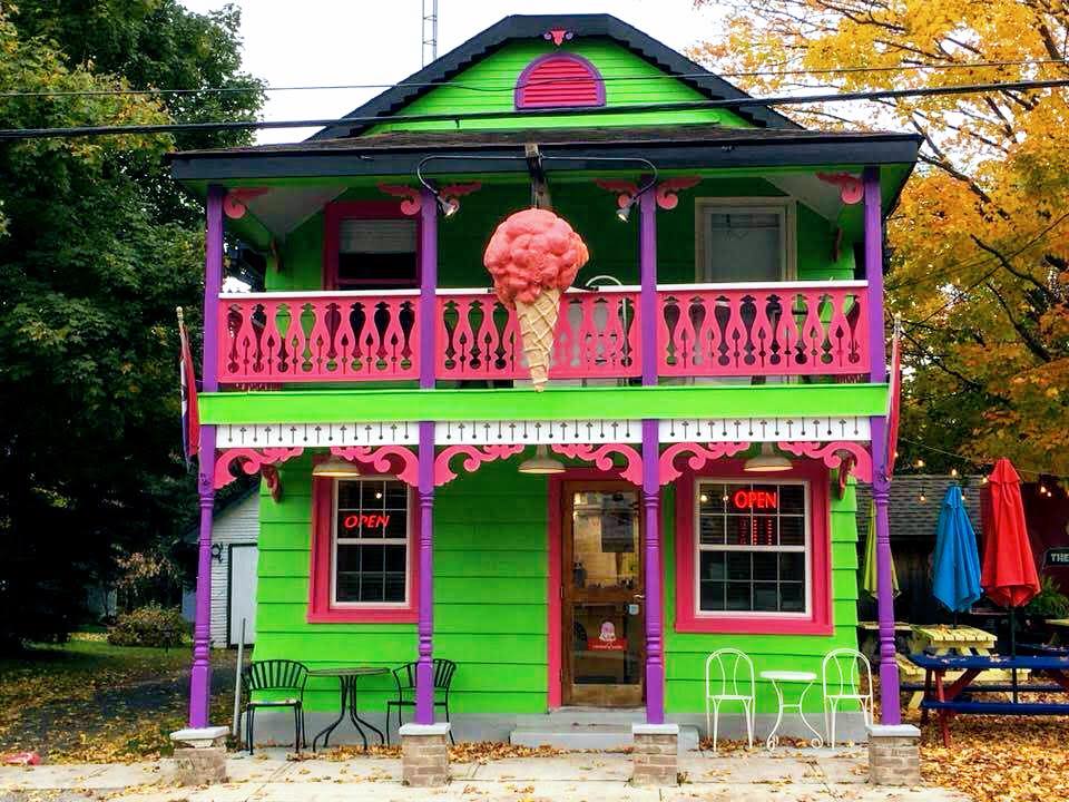 The Parlour | 245 Barrie St, Thornton, ON L0L 2N0, Canada | Phone: (705) 881-5055