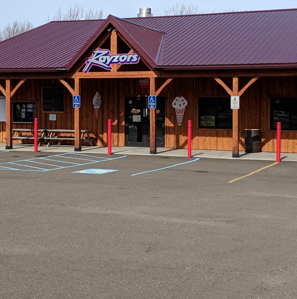 Rayzors Dawg House | 8178 N Main St, Eden, NY 14057, USA | Phone: (716) 575-4331