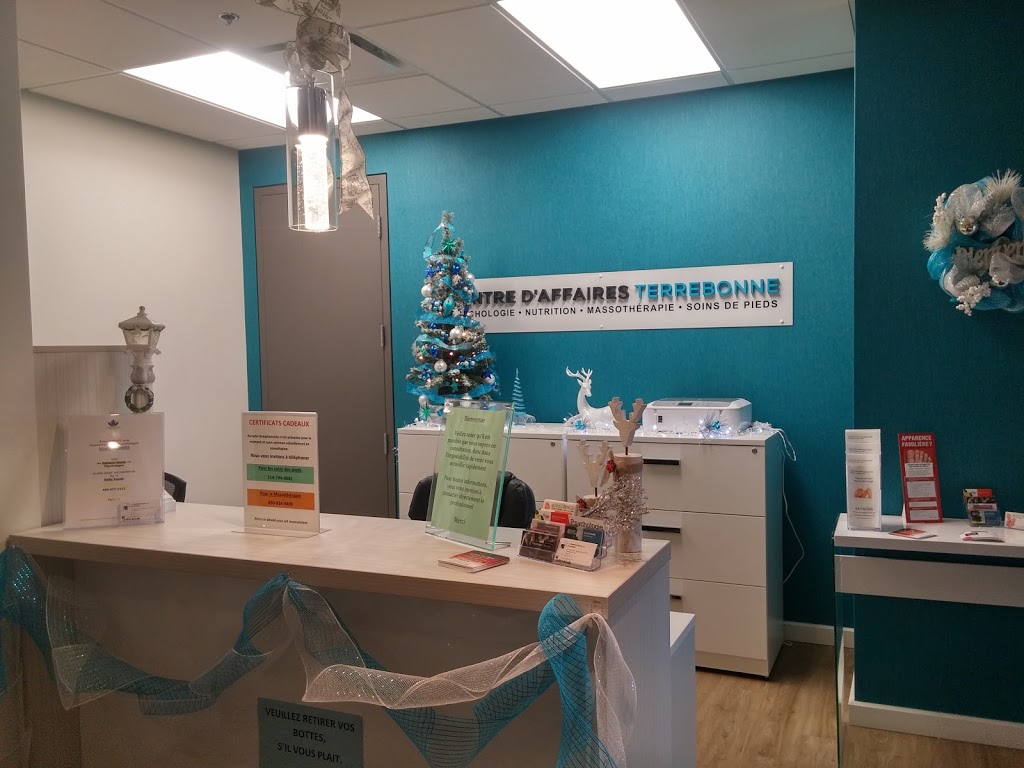 Ostéopathie Umanité | 901 Boulevard des Seigneurs bureau 407, Terrebonne, QC J6W 1T8, Canada | Phone: (514) 594-0696