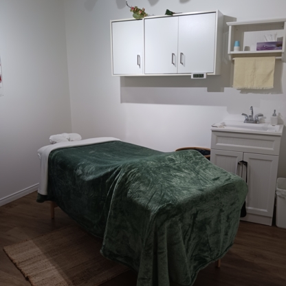 Chantal Bernard Massothérapeute | 2262 Av. Larue, Québec, QC G1C 4A3, Canada | Phone: (581) 982-6196