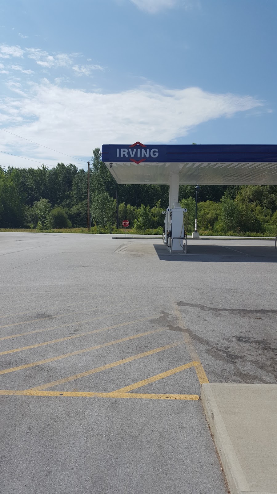 Mobil | 320 US-2, Alburg, VT 05440, USA | Phone: (802) 796-3360