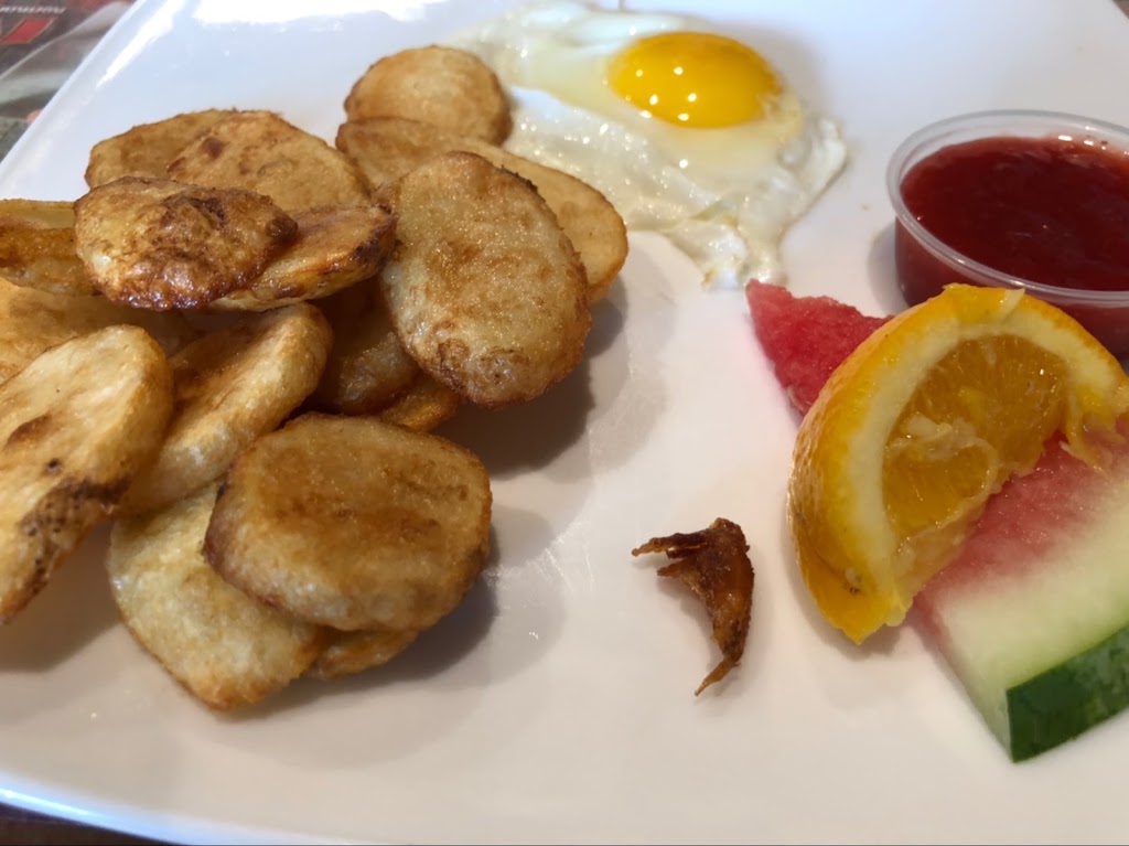 Restaurant Normandin | 25 Boulevard Taché E, Montmagny, QC G5V 1V6, Canada | Phone: (418) 248-3667