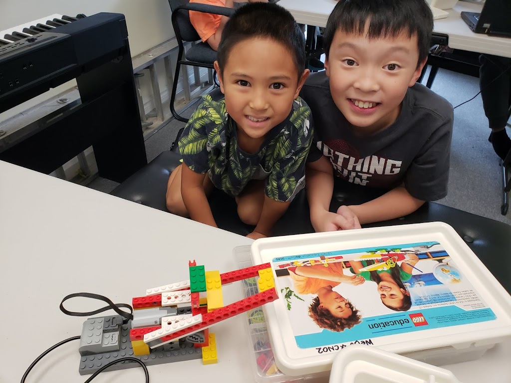 Kidzwhiz Technology Learning Centre (Markham) | 5970 16th Ave Unit 100, Markham, ON L3P 7R1, Canada | Phone: (647) 812-1982