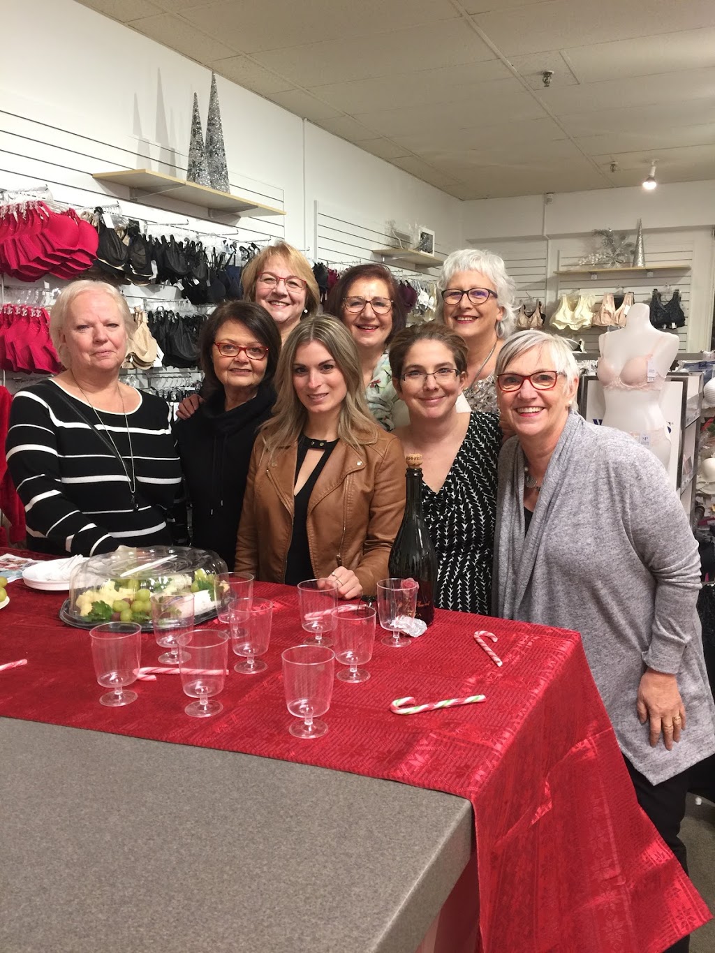 Ajustements-Féminins Brigitte Gosselin | 1787 Chemin Galvin, Sherbrooke, QC J1G 3E7, Canada | Phone: (819) 821-2450
