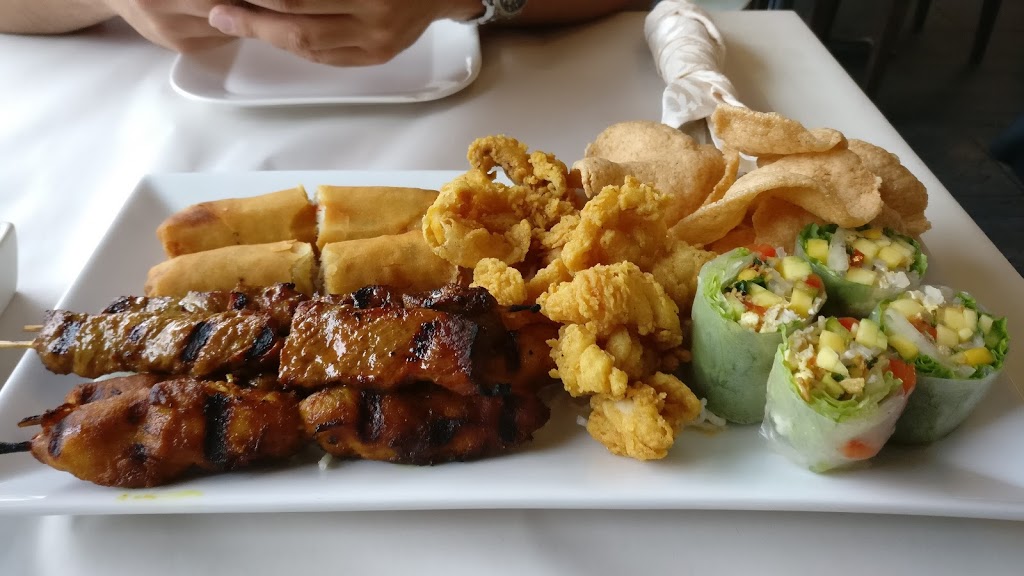 Twin Fish | 80 Courtneypark Dr E, Mississauga, ON L5T 2Y3, Canada | Phone: (905) 670-2395