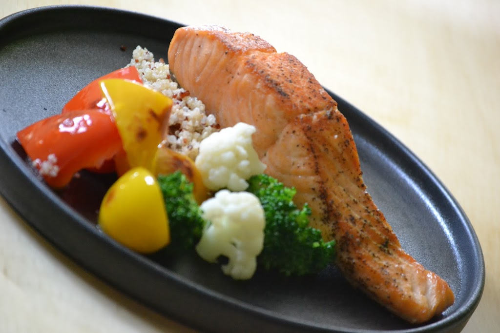 Café et ardoise | 282 B Bd Sainte-Rose, Laval, QC H7L 1M2, Canada | Phone: (438) 989-2710