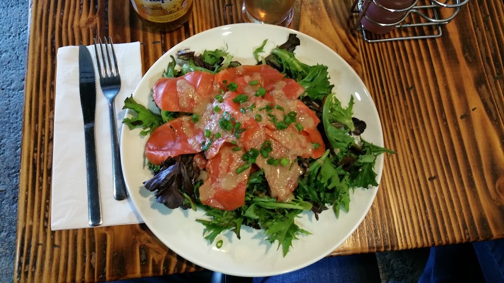 Chef Big Ds | 38042 Cleveland Ave, Squamish, BC V8B 0A1, Canada | Phone: (604) 892-0224