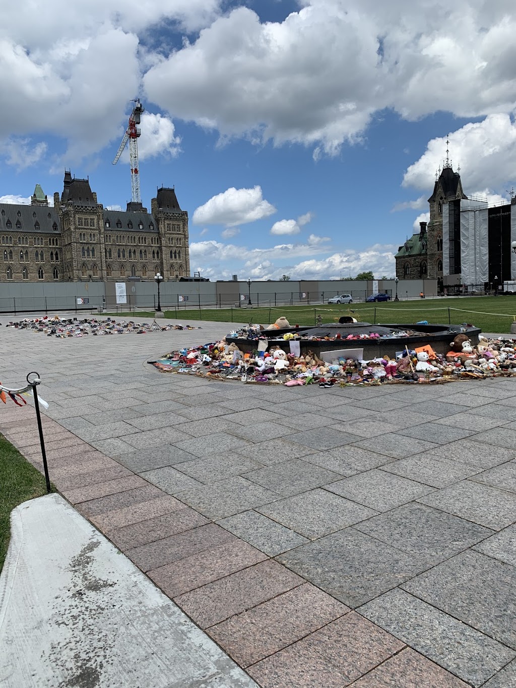 Ottawa Walking Tours (OWT) | 100 Florence St, Ottawa, ON K1R 5N2, Canada | Phone: (613) 799-1774