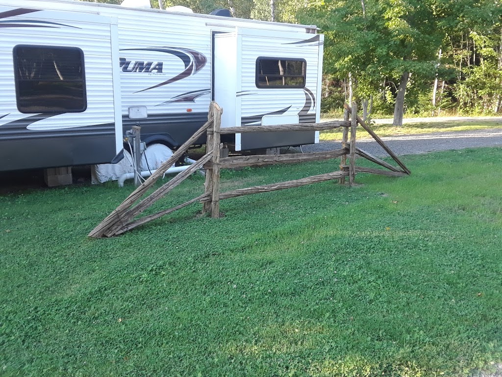Camping Eau Ti-Bonheur | 740 Chem. St Charles S, Paroisse de Saint-Charles, NB E4W 4X7, Canada | Phone: (506) 850-4590
