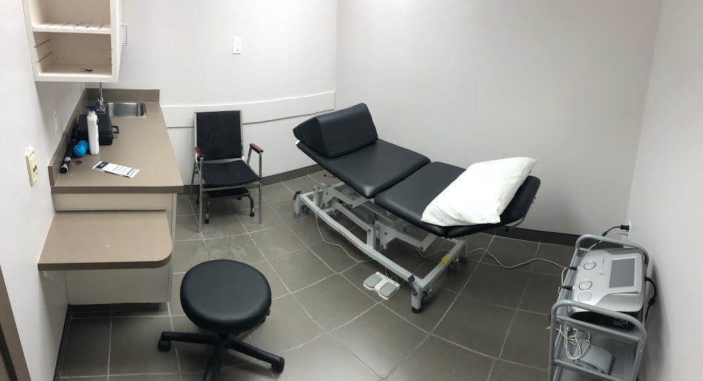 Motion Focus & Sports Clinic | 20-217 Hawksbrow Dr NW, Hawkwood, Northwest, Calgary, AB T3G 3K2, Canada | Phone: (403) 375-7676