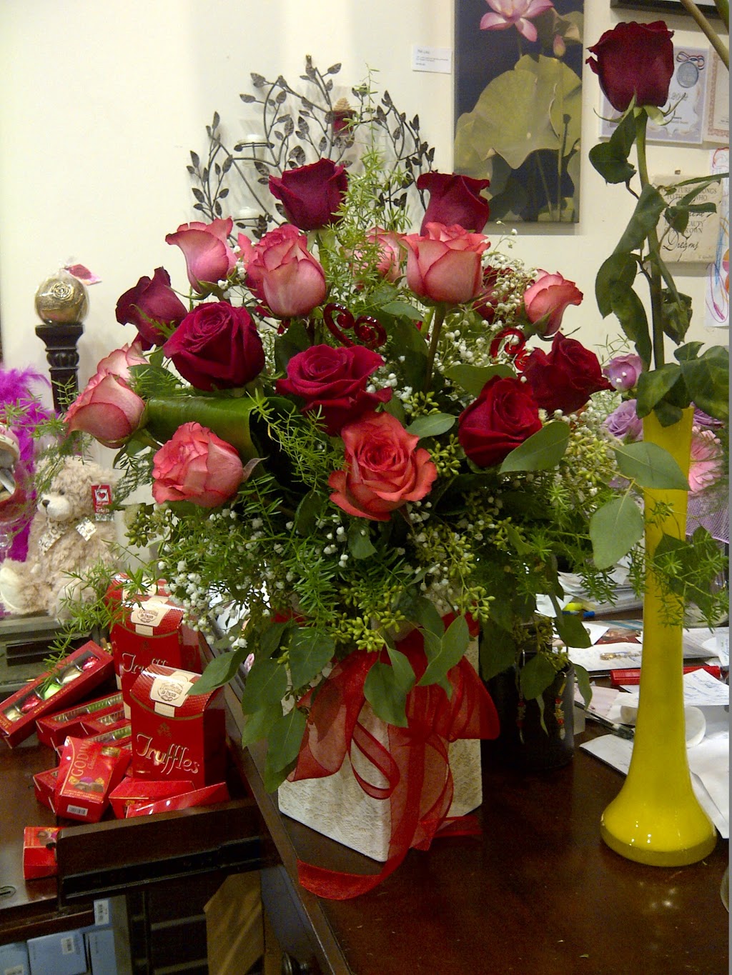 Late Bloom Florist | 5353 Lakeshore Rd #10, Burlington, ON L7L 4N9, Canada | Phone: (905) 631-9009