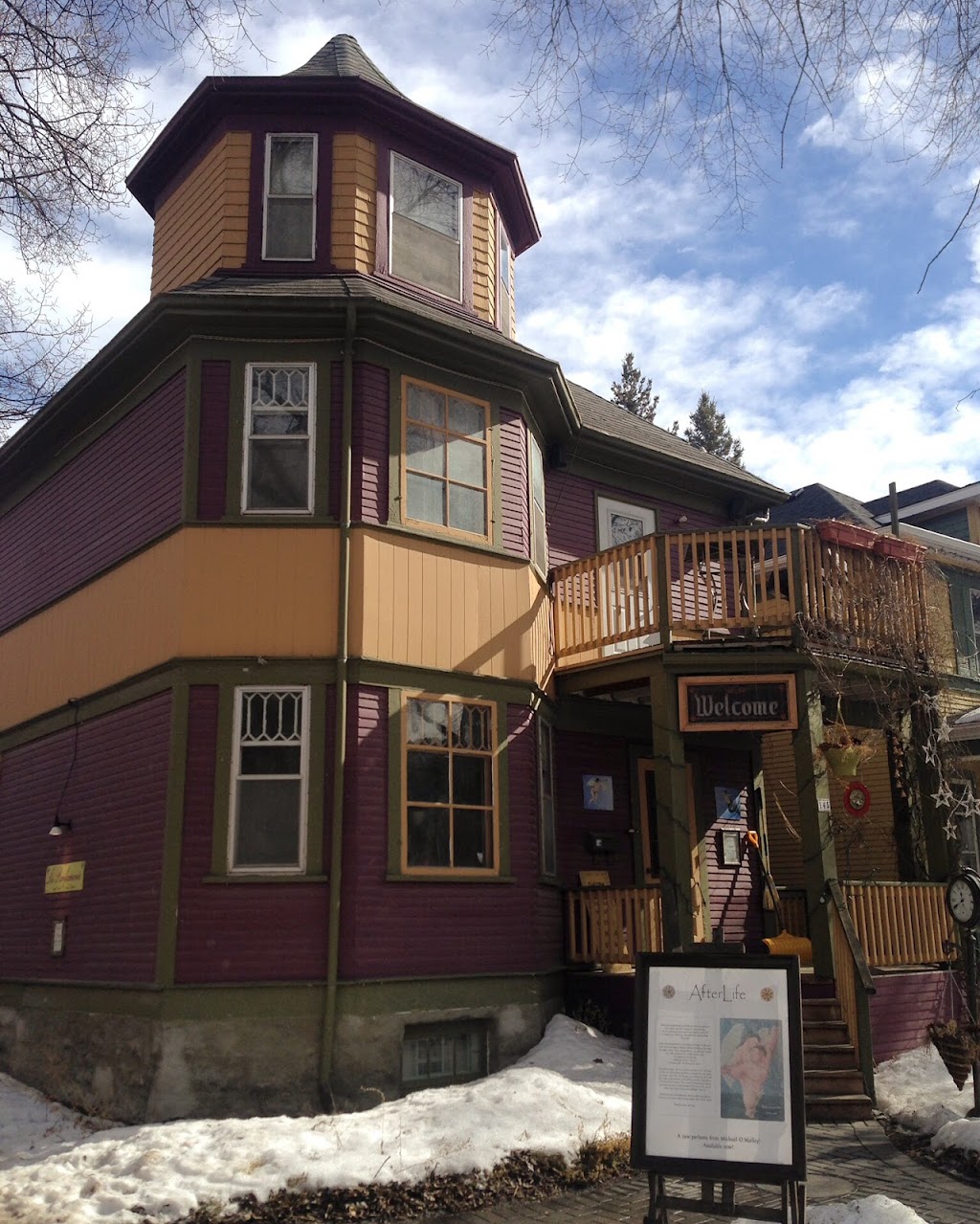 Lindsay Pellerin | 145 Evanson St, Winnipeg, MB R3G 2A1, Canada | Phone: (204) 997-8644