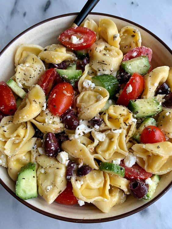 Crave - Kitchen & Deli | 1530 Plessis Rd, Winnipeg, MB R2C 5R5, Canada | Phone: (204) 222-5122