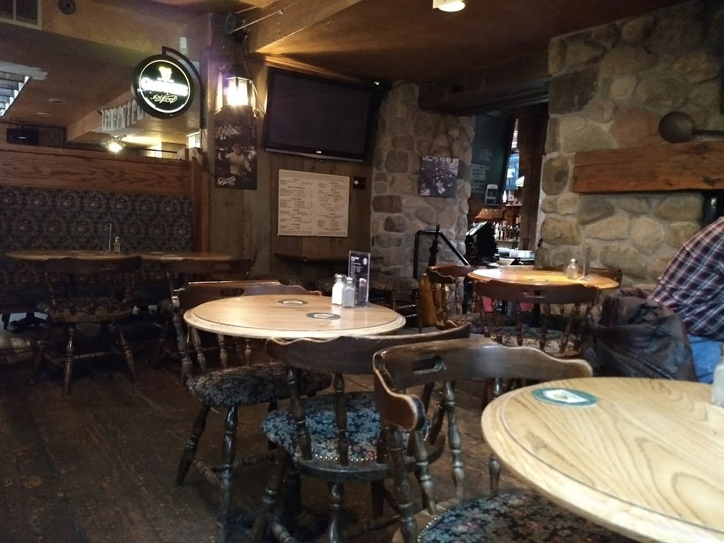 Pattys Pub | 1186 Bank St, Ottawa, ON K1S 0W6, Canada | Phone: (613) 730-2434