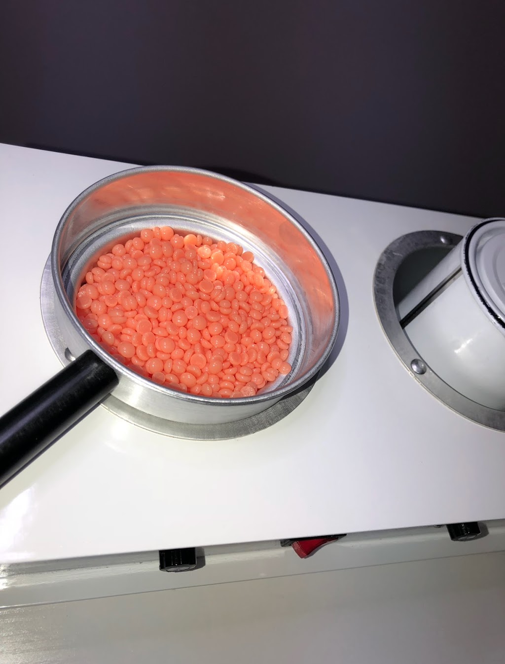 Whatyulove Wax Bar | 11501 Boul Gouin O, Roxboro, QC H8Y 1X7, Canada | Phone: (514) 804-7705