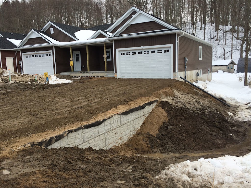 Excavating PBR | 240 Elm St, Aylmer, ON N5H 2M8, Canada | Phone: (519) 773-2166