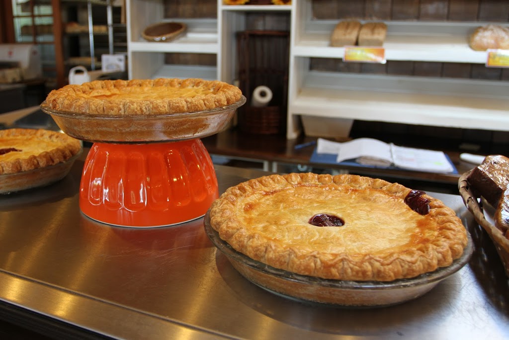 Wheatberries Bakery | 818 Gibsons Way, Gibsons, BC V0N 1V7, Canada | Phone: (604) 886-9155