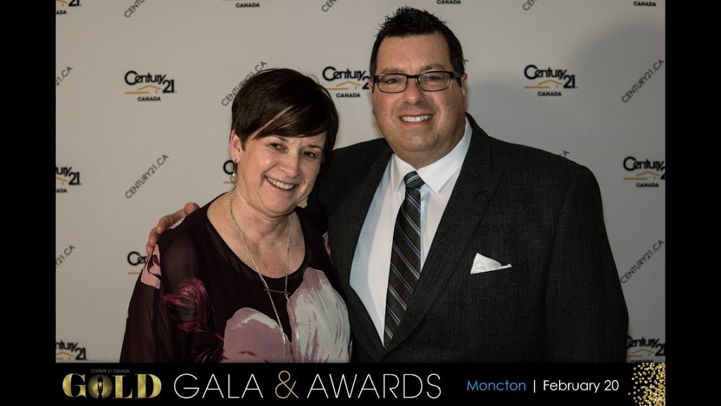 Realestate With Mary And Phil | 796 Main St, Dartmouth, NS B2W 3V1, Canada | Phone: (902) 440-2713