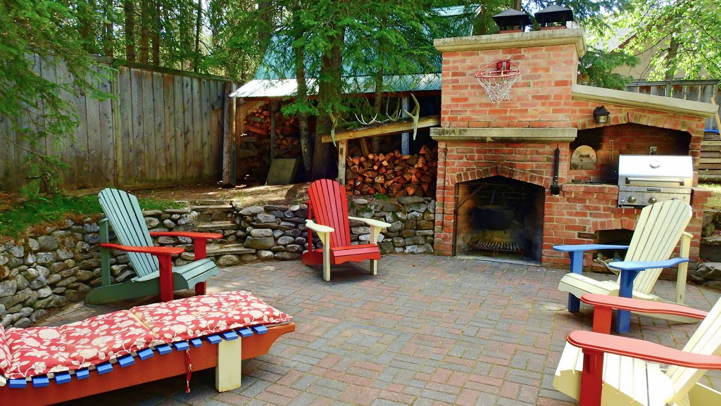 The Craftsman House | 24 White Crescent, Bragg Creek, AB T0L 0K0, Canada | Phone: (403) 949-3655