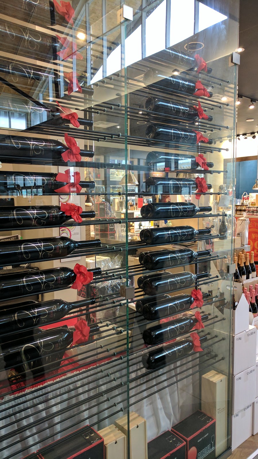 Wine Country Vintners | 300 Taylor Rd, Niagara-on-the-Lake, ON L0S 1J0, Canada | Phone: (905) 704-0550