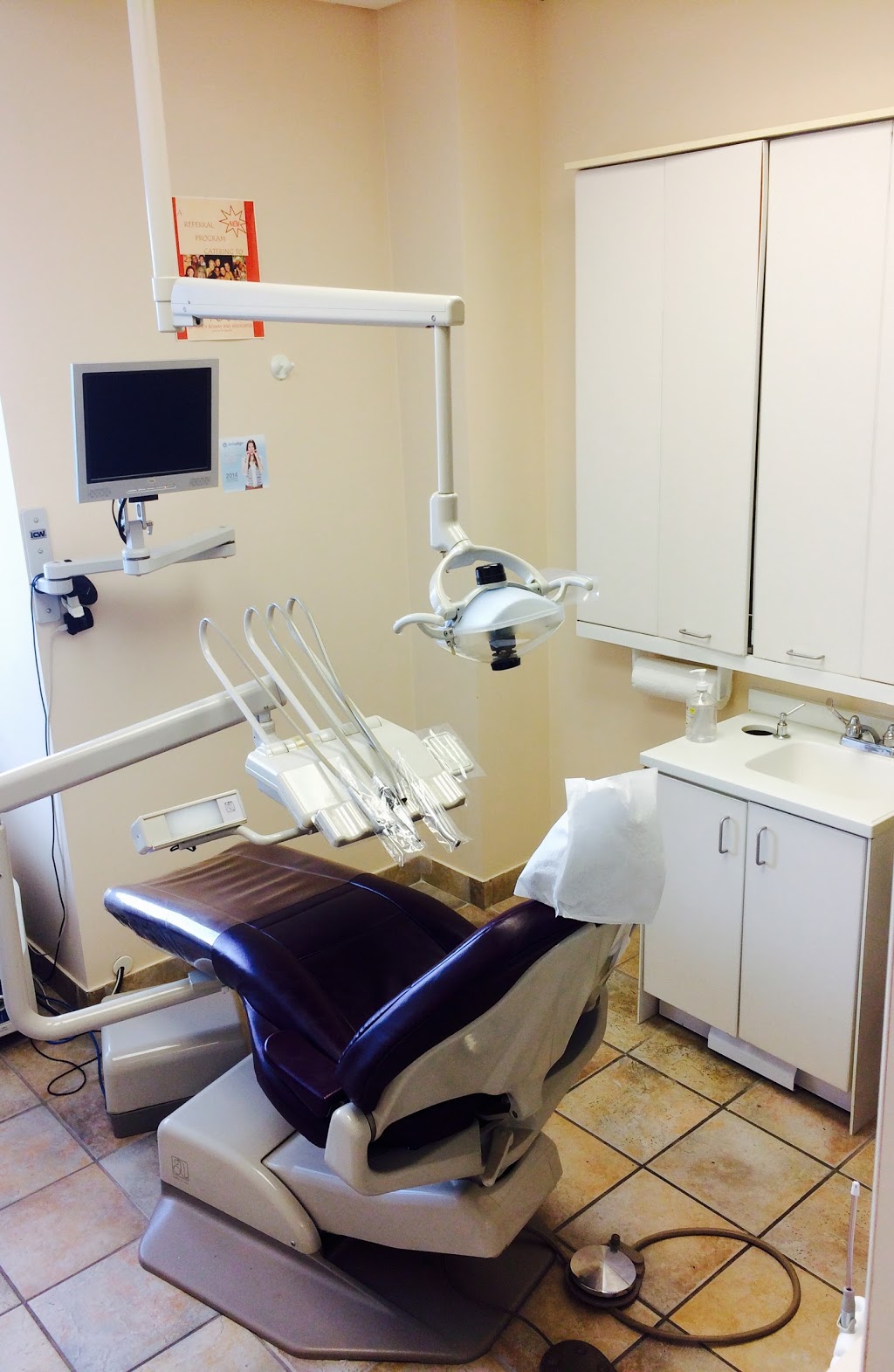 Dr Nancy Bishay & Associates Family Dental office | 4190 Finch Ave E #206, Scarborough, ON M1S 4T7, Canada | Phone: (416) 297-0071