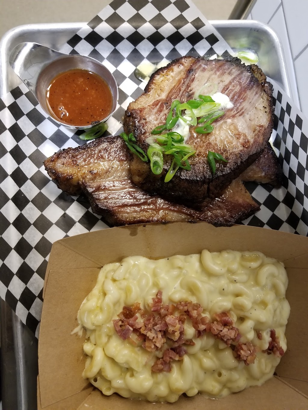 Brooklyn Social House | 2101-101 Sunset Dr, Cochrane, AB T4C 2K8, Canada | Phone: (403) 981-2237