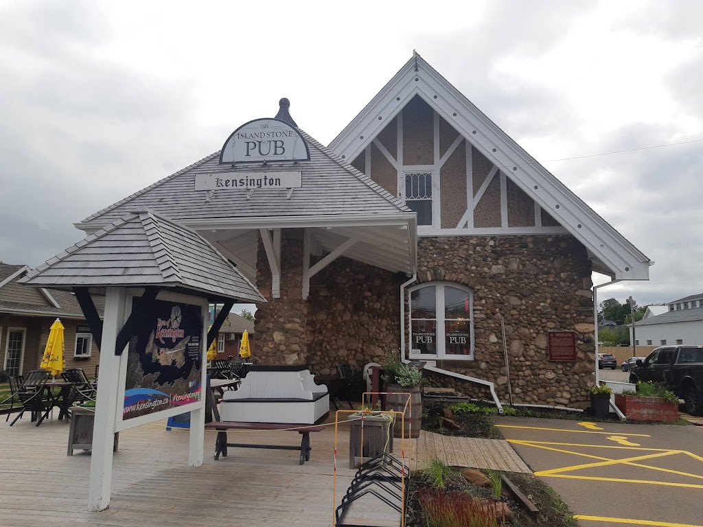 Island Stone Pub | 62 Broadway St N, Kensington, PE C0B 1M0, Canada | Phone: (902) 836-3063