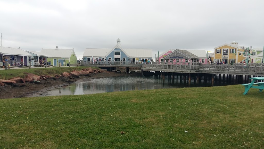 Shine Motel | 6 Water St, Summerside, PE C1N 1A1, Canada | Phone: (902) 436-2520