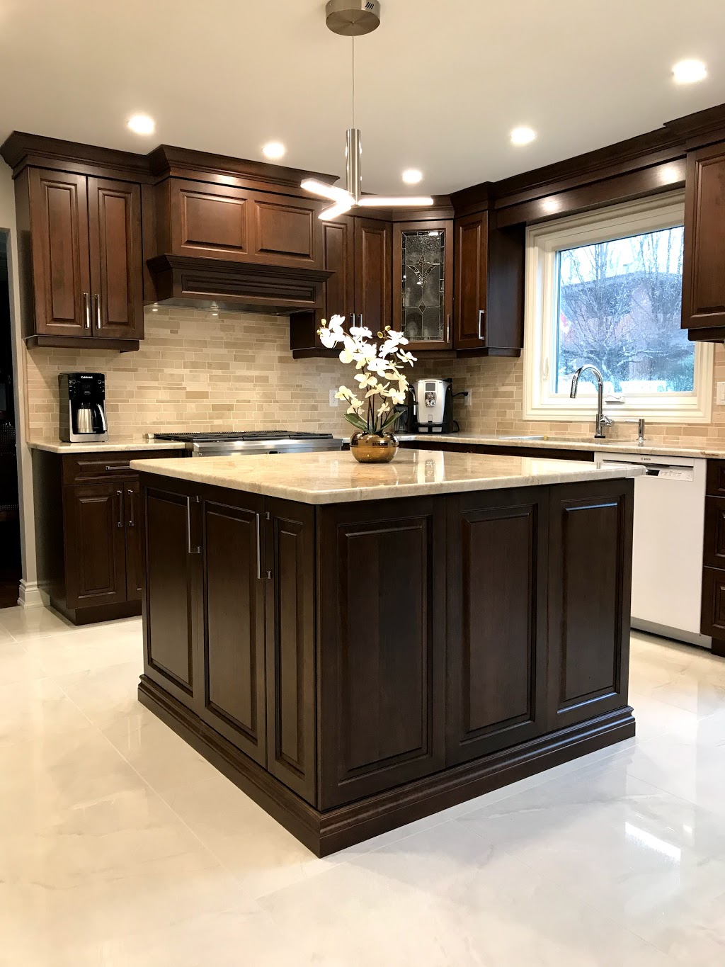 Sharp Cabinetry | 8-390 Dewitt Rd, Stoney Creek, ON L8E 4P6, Canada | Phone: (905) 973-1116