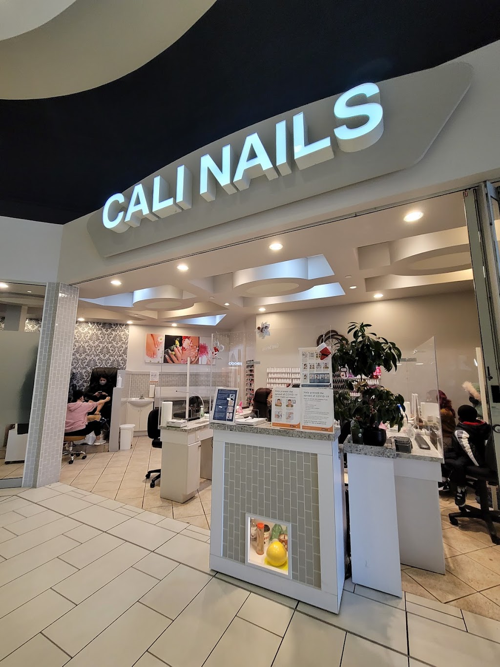 Cali Nails | 6631 Island Hwy N, Nanaimo, BC V9T 4T7, Canada | Phone: (250) 390-7558