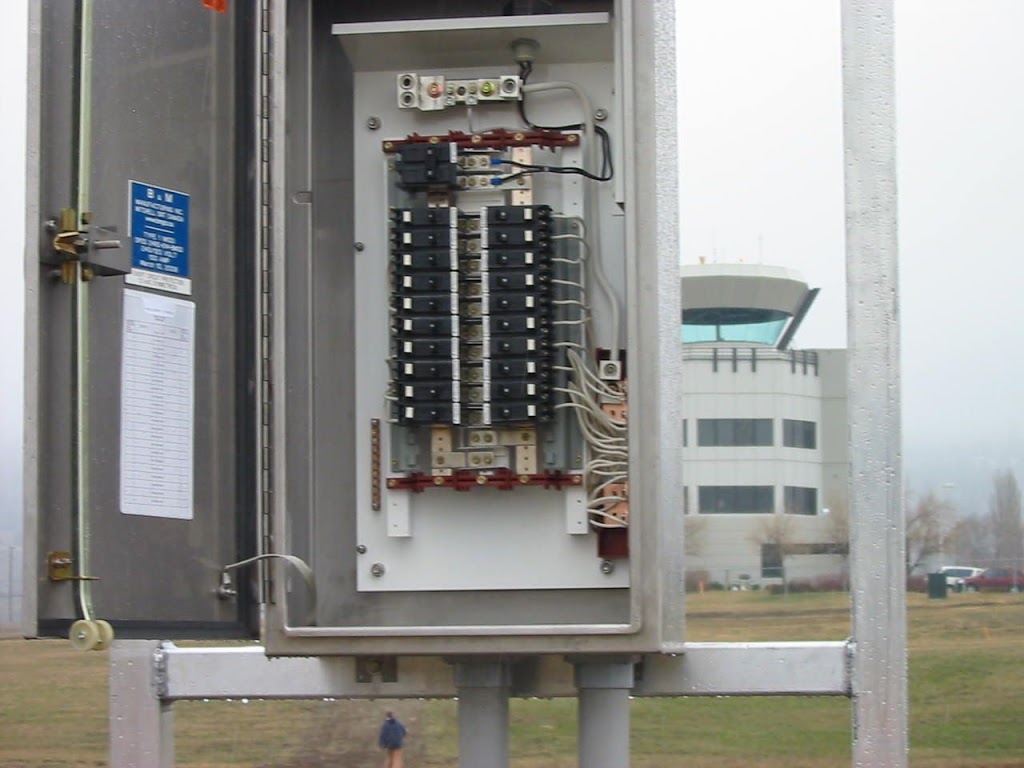 Holmes Electric Ltd. | 610 Monterey Rd, Kelowna, BC V1X 1A2, Canada | Phone: (250) 861-5557
