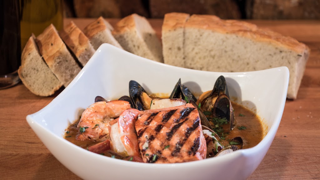 Woodfire Restaurant & Catering | 500 N Rd, Gabriola, BC V0R 1X0, Canada | Phone: (250) 247-0095