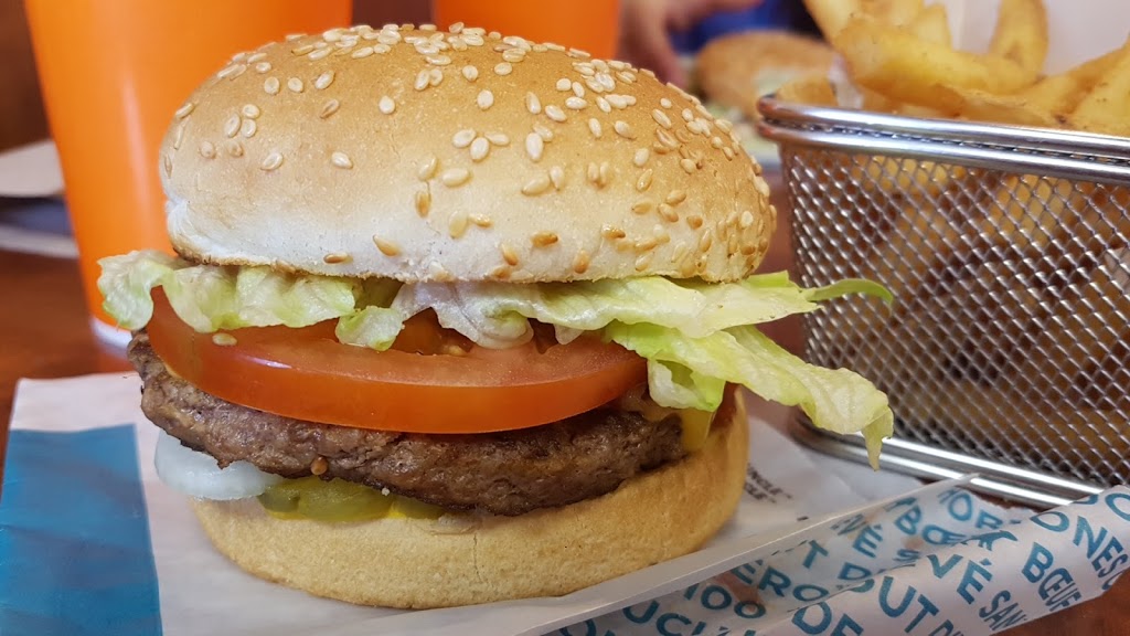 A&W Canada | 618 Main St N, Mount Forest, ON N0G 2L2, Canada | Phone: (519) 509-2929