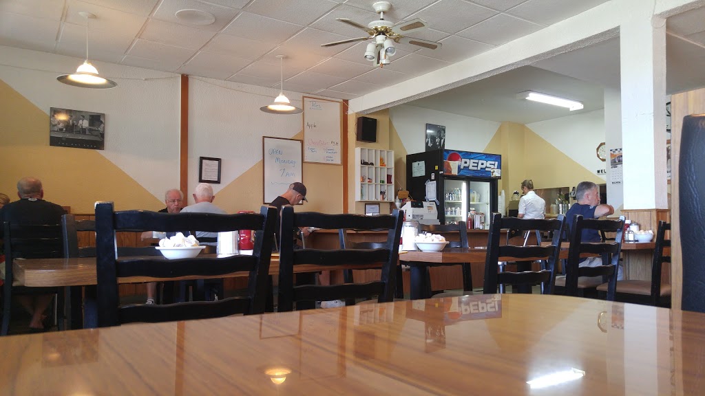 Woodward Restaurant | 430 Woodward Ave, Hamilton, ON L8H 3E5, Canada | Phone: (905) 547-2827
