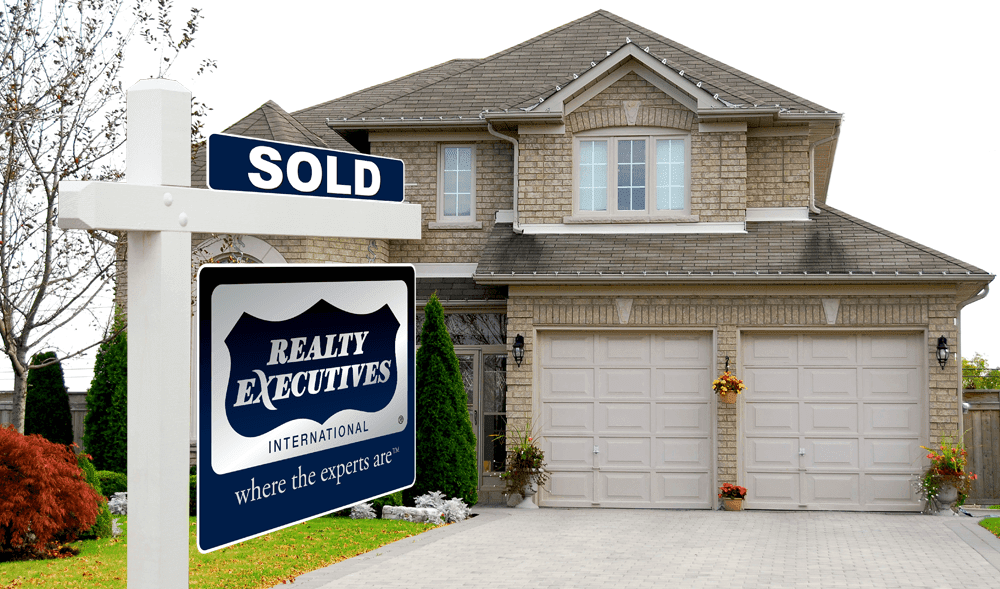 Realty Executives Home Towne | 3543 Pine Grove Ave, Port Huron, MI 48060, USA | Phone: (810) 982-1400