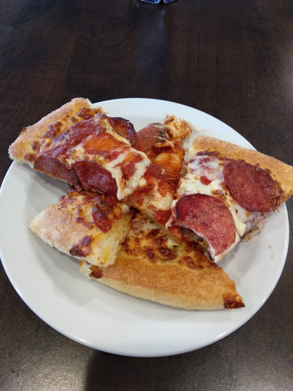 Pizza Hut | 325 Boulevard Gréber b1, Gatineau, QC J8T 8J3, Canada | Phone: (819) 561-0843
