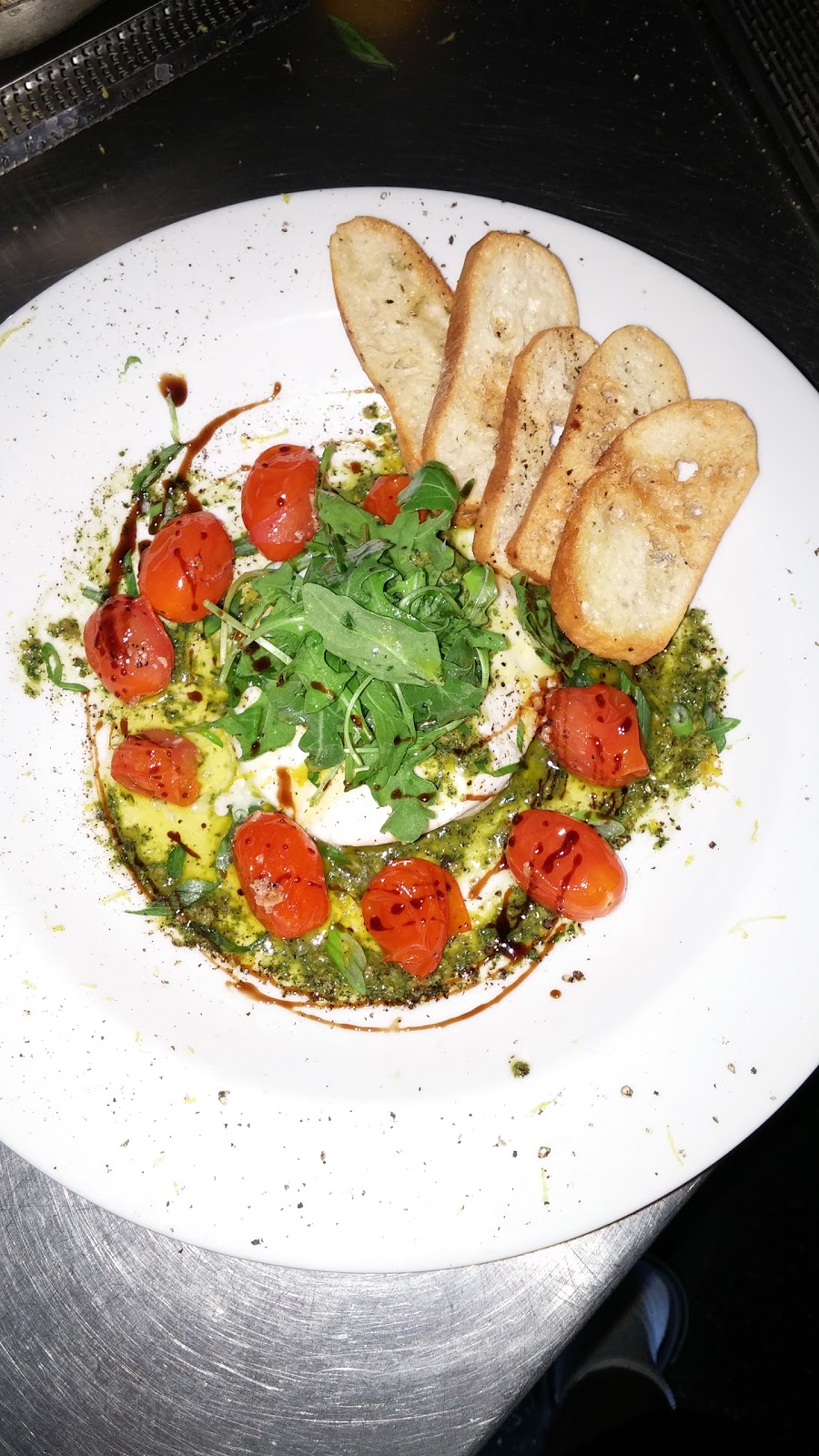Devlins Country Bistro and Catering | 704 Mt Pleasant Rd, Mount Pleasant, ON N0E 1K0, Canada | Phone: (519) 484-2258