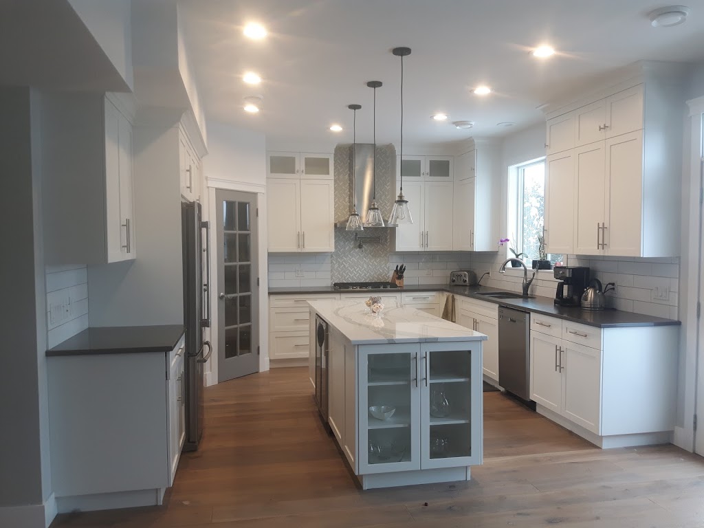 Degroot Custom Homes | 2282 Aberdeen St, Kelowna, BC V1Y 2T4, Canada | Phone: (250) 258-9701