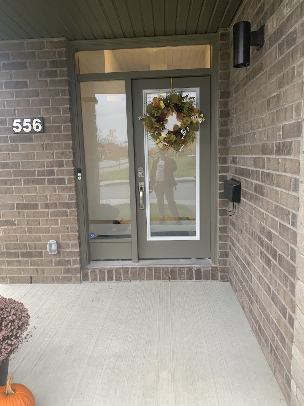 Ottawa Window Tinting | 782 Scala Ave, Orléans, ON K4A 4X1, Canada | Phone: (613) 263-5465