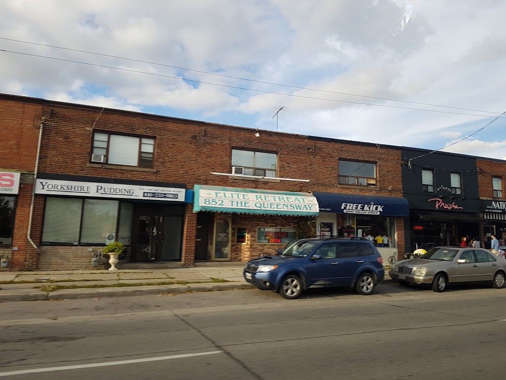 Pazzia Osteria | 848 The Queensway, Etobicoke, ON M8Z 1N7, Canada | Phone: (416) 252-1566