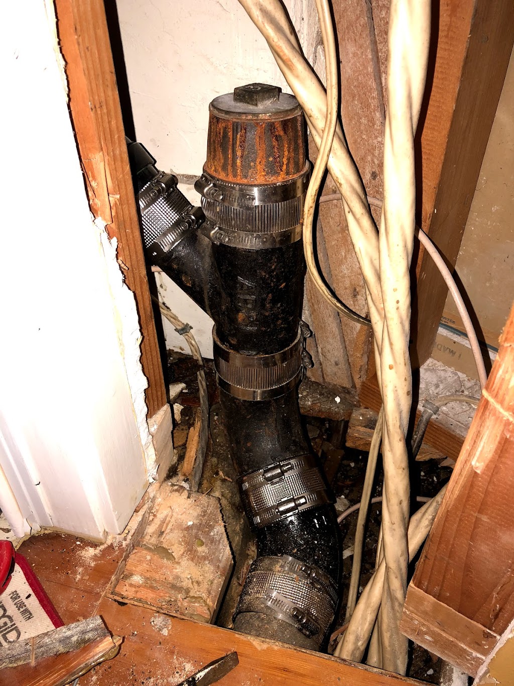 DP Plumbing & Gas Ltd | 856 Isbister St, Victoria, BC V9A 6V5, Canada | Phone: (250) 507-5622