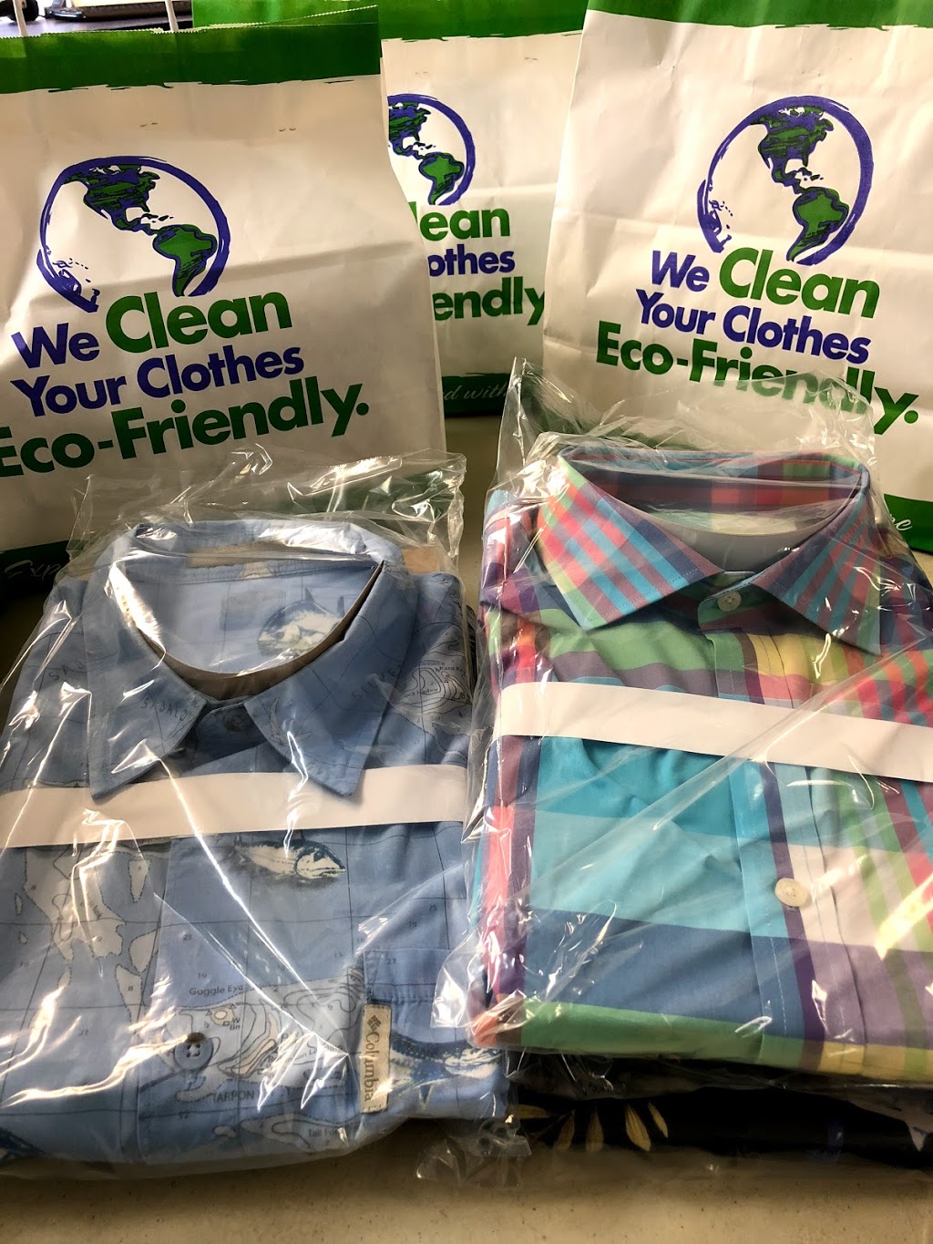 Maple Ridge Dry Cleaning | 2070 Liverpool Rd, Pickering, ON L1X 1E2, Canada | Phone: (905) 839-9536