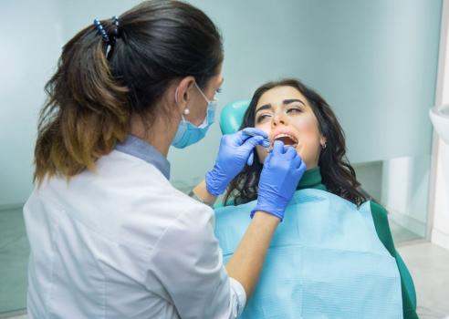 King Village Dental | 2271 Durham Regional Hwy 2, Bowmanville, ON L1C 3K7, Canada | Phone: (905) 697-7727