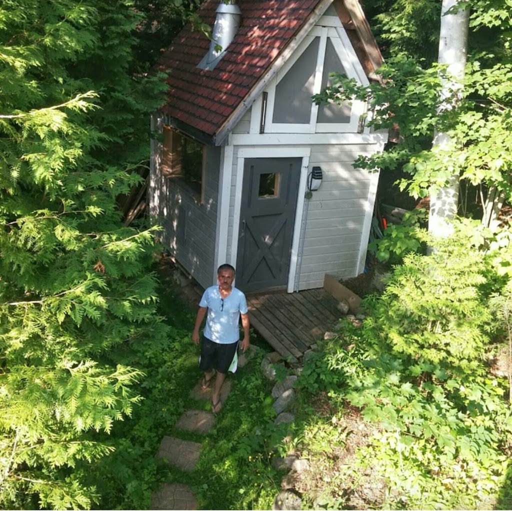 Chalet mille et une nuits | 13394 Chemin du Lac Labelle, Labelle, QC J0T 1H0, Canada | Phone: (514) 814-2525