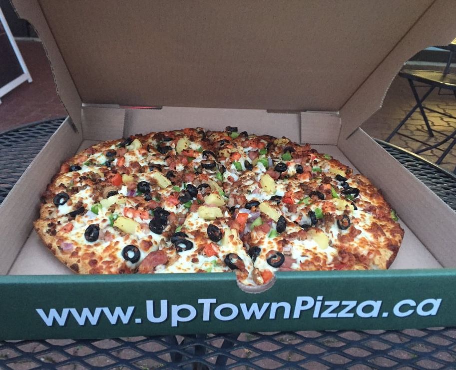 Uptown Pizza | 15148 North Bluff Rd, White Rock, BC V4B 3E5, Canada | Phone: (604) 385-4455