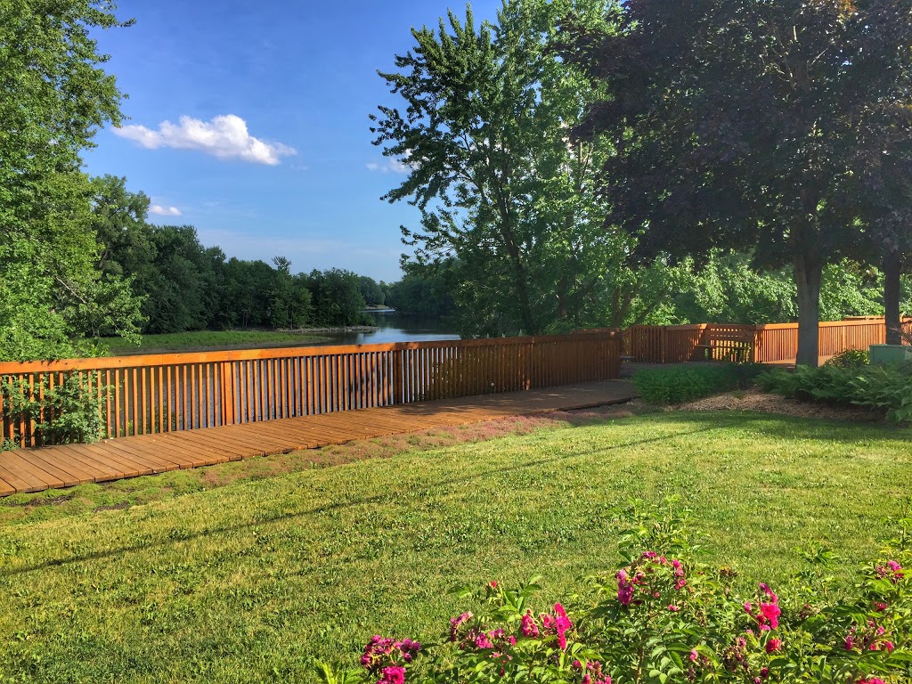 Parc Dubois | 354 QC-344, Boisbriand, QC J7G 1B1, Canada
