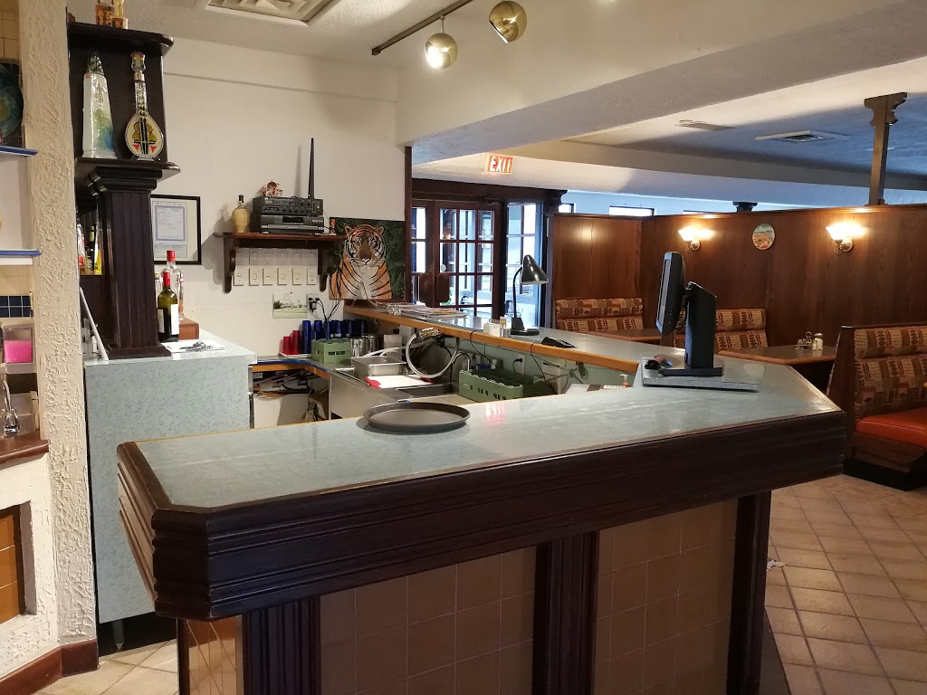 Artemis Family Restaurant | 199 Garrison Rd, Fort Erie, ON L2A 1M6, Canada | Phone: (905) 871-5344