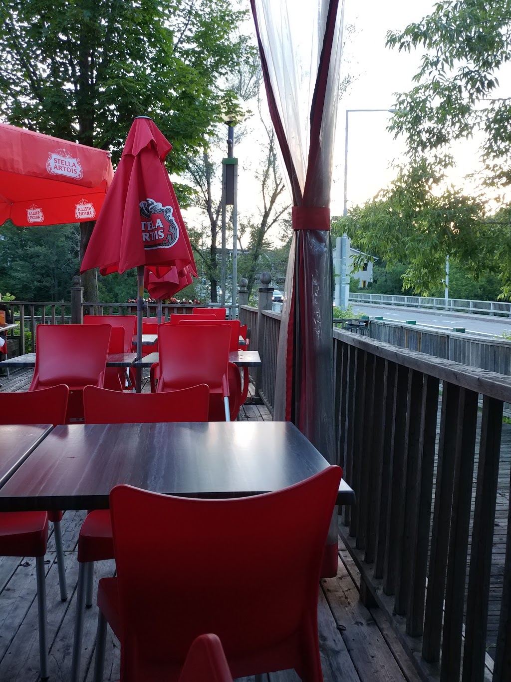 Restaurant Pacini Saint-Jérôme | 5 Rue de Martigny Est, Saint-Jérôme, QC J7Z 6E8, Canada | Phone: (450) 432-6628